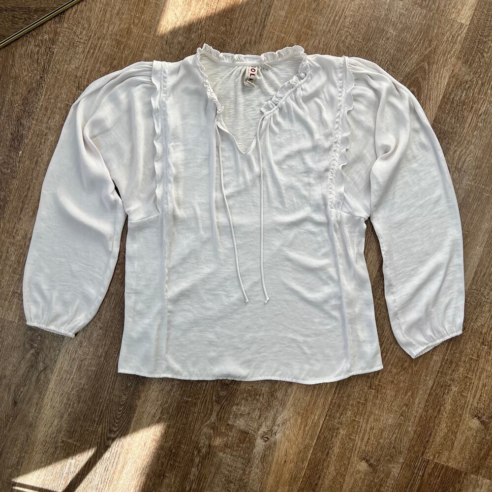 Dolan Cream Off White Long Sleeve Puff Sleeve Light Balloon